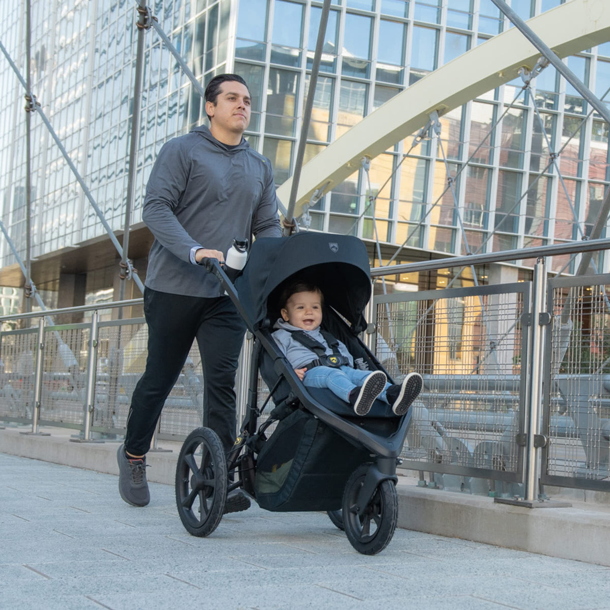 Wayfinder Jogging Stroller With Independent Dual Suspension — image 7