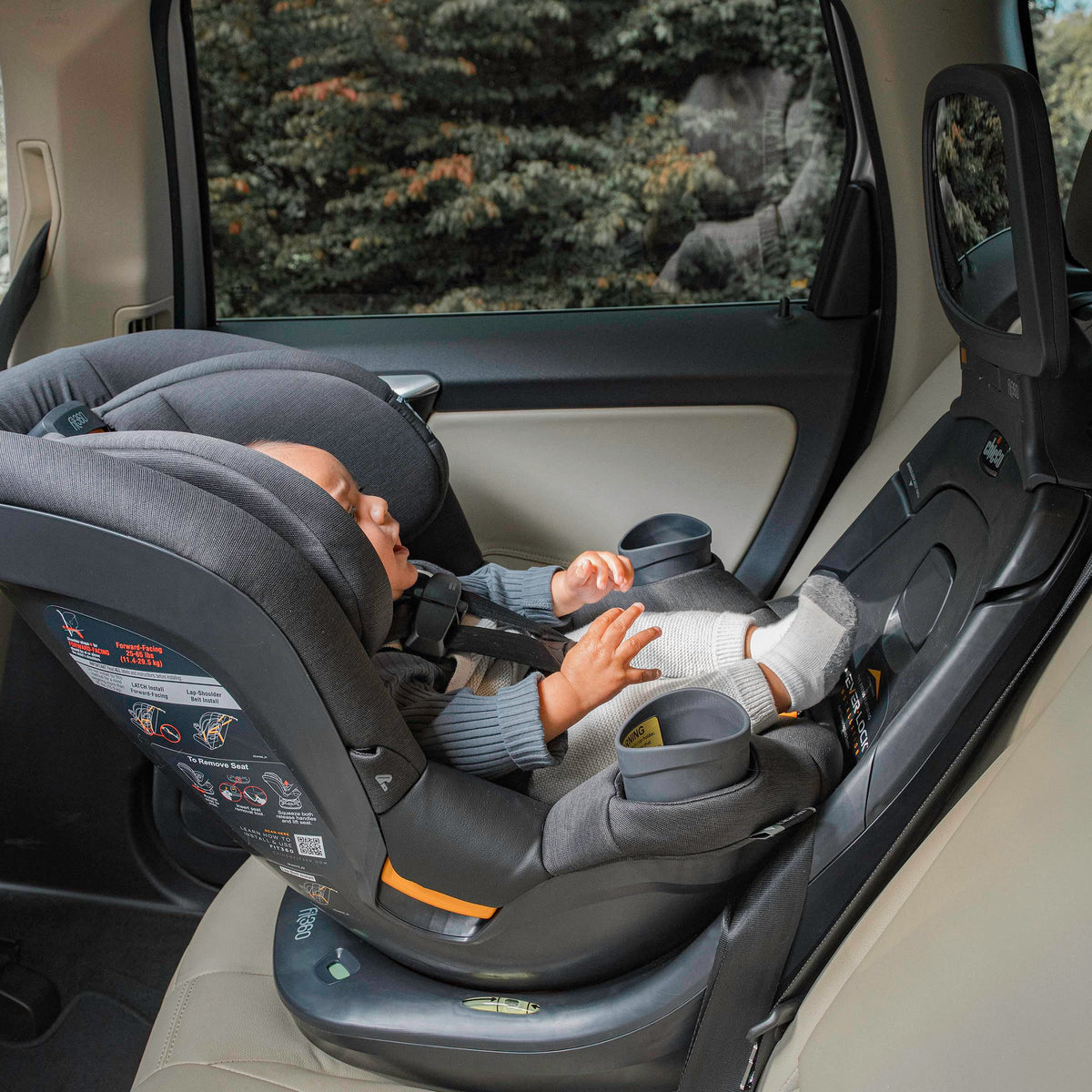 Chicco Fit360 ClearTex Rotating Convertible Car Seat With 360 Degree Rotation And Lever Lock System Obsidian Black — image 28